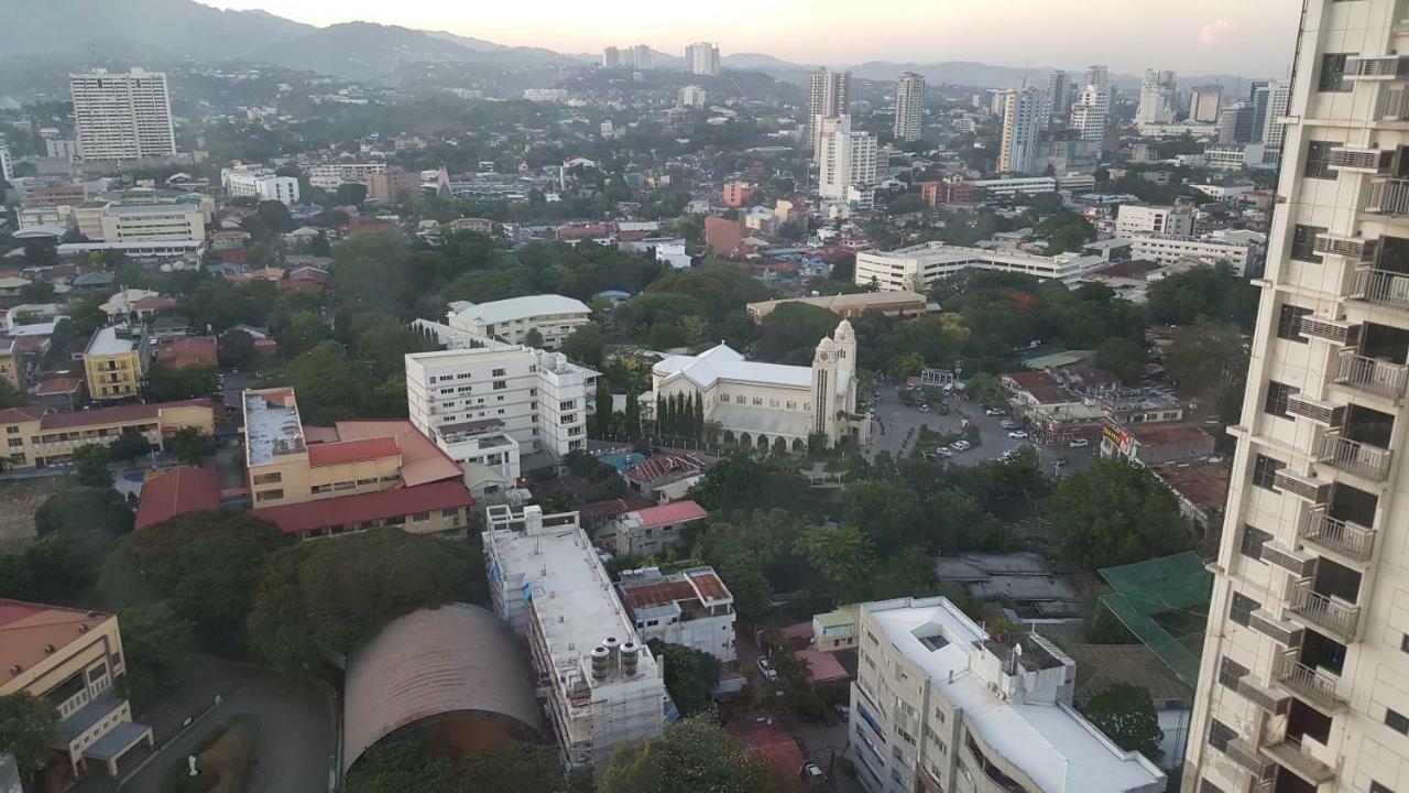 Khalil'S Horizons 101 Studio Type Condominium Cebu Extérieur photo